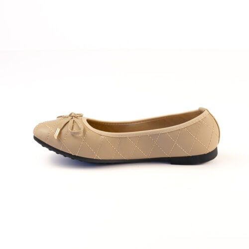 Alternative view of Spoilt Girls - Ss004-1
