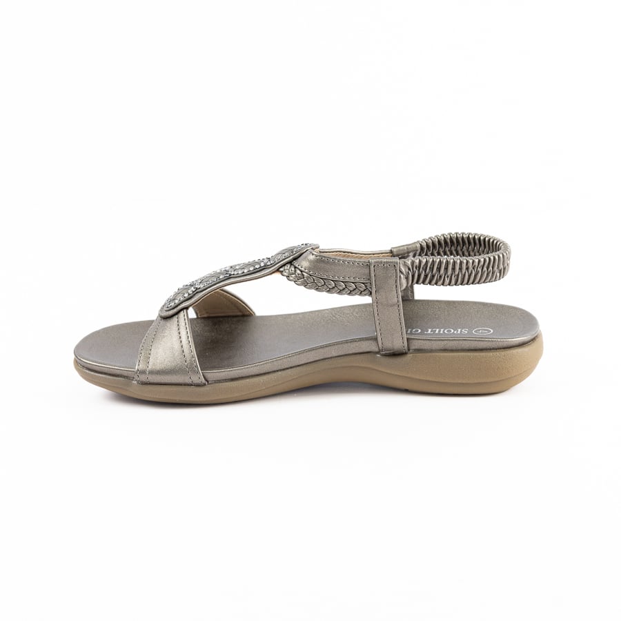 Spoilt Girls - Q2269-91 - Image 2