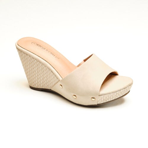 Spoilt Girls - Hy02f8