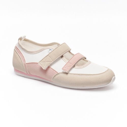 Mia - Lindsey 1-25bk060911